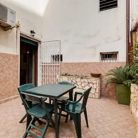Apartament Caracalla