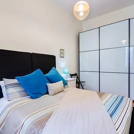 Apartament Caracalla *
